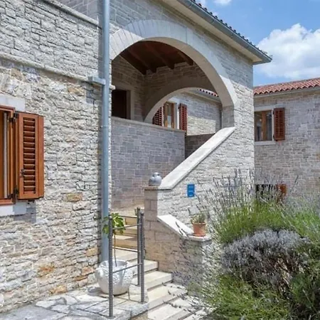 Gorgeous In With Wifi Pazin